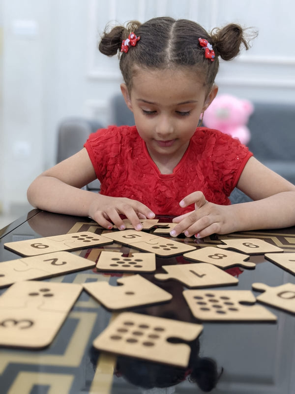 Wooden Number Puzzle & Matching Game-Teach your child how to count-PRESCHOOL LEARNING PUZZLE WOODEN TOY